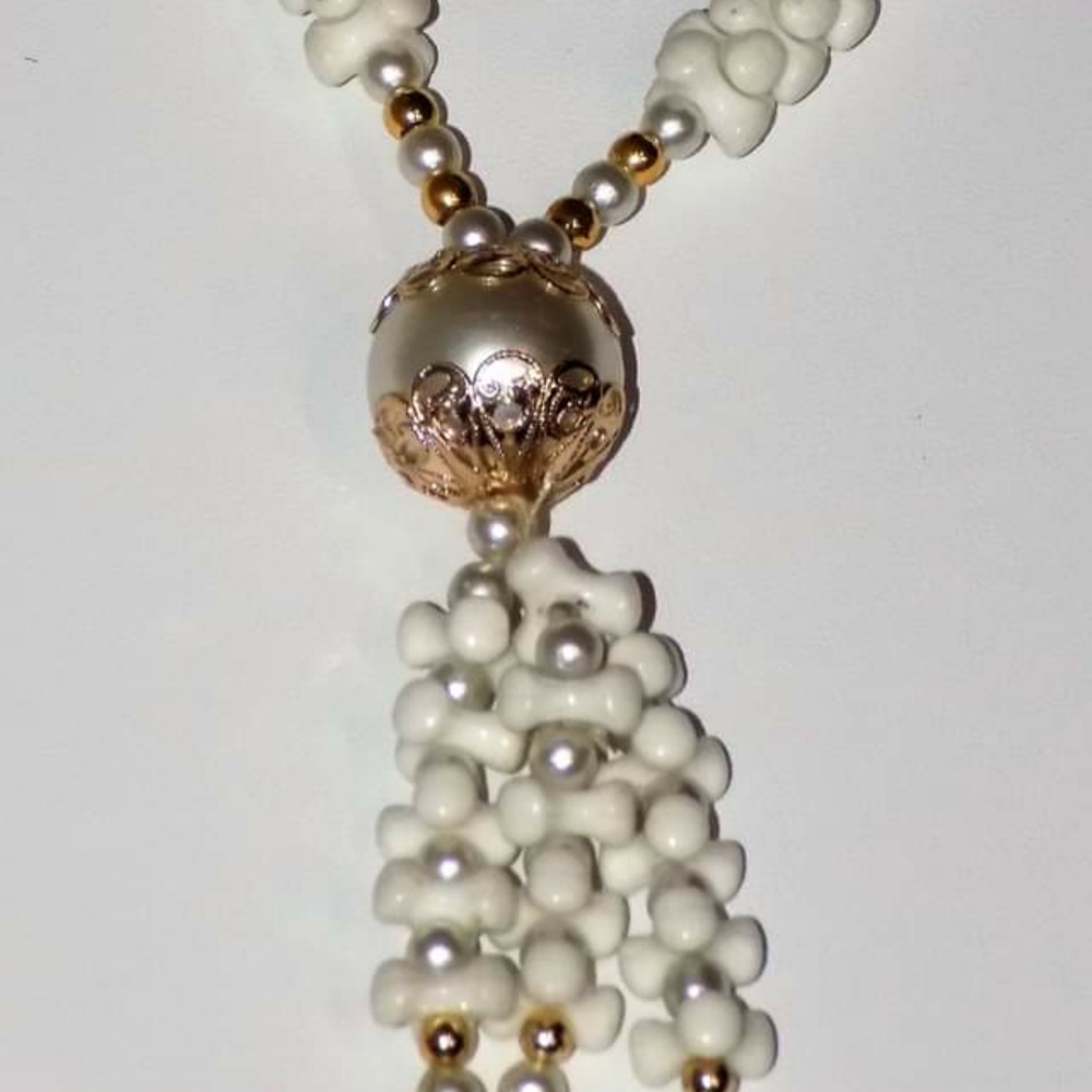 Vintage Beaded Tassel Necklace 16"‎ Drop - Picture 2 of 4